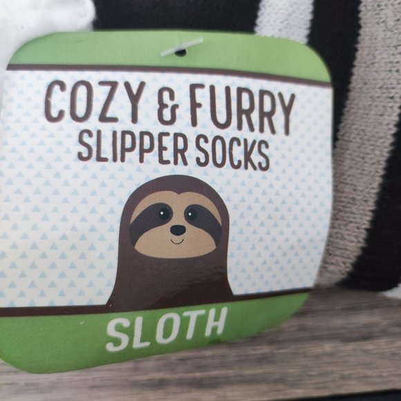 Sloth Cozy & Furry Slipper Socks Ladies size 6-8 - Picture 3 of 4